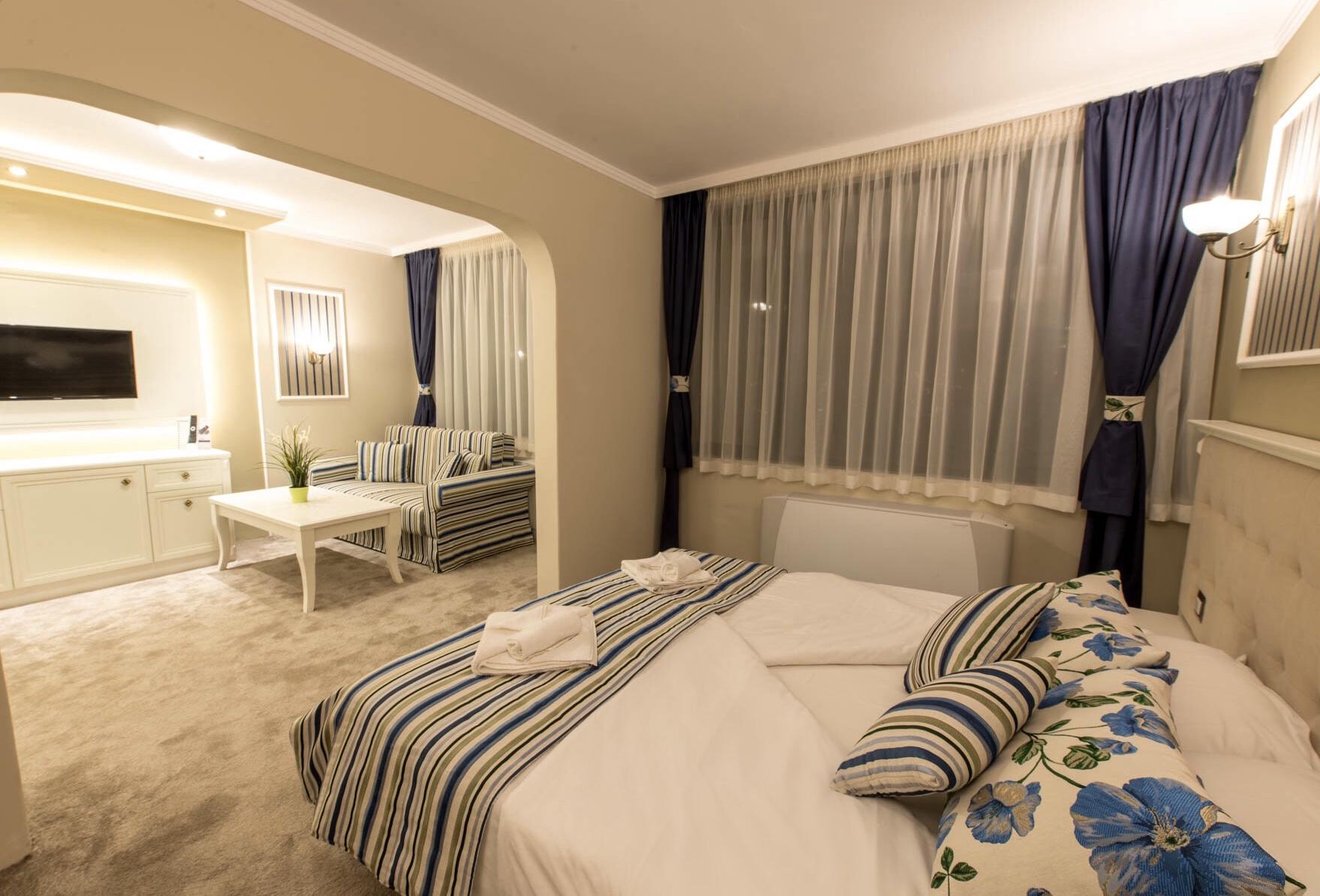 Park Hotel Raya Garden - Free Parking Велико-Тырново Экстерьер фото