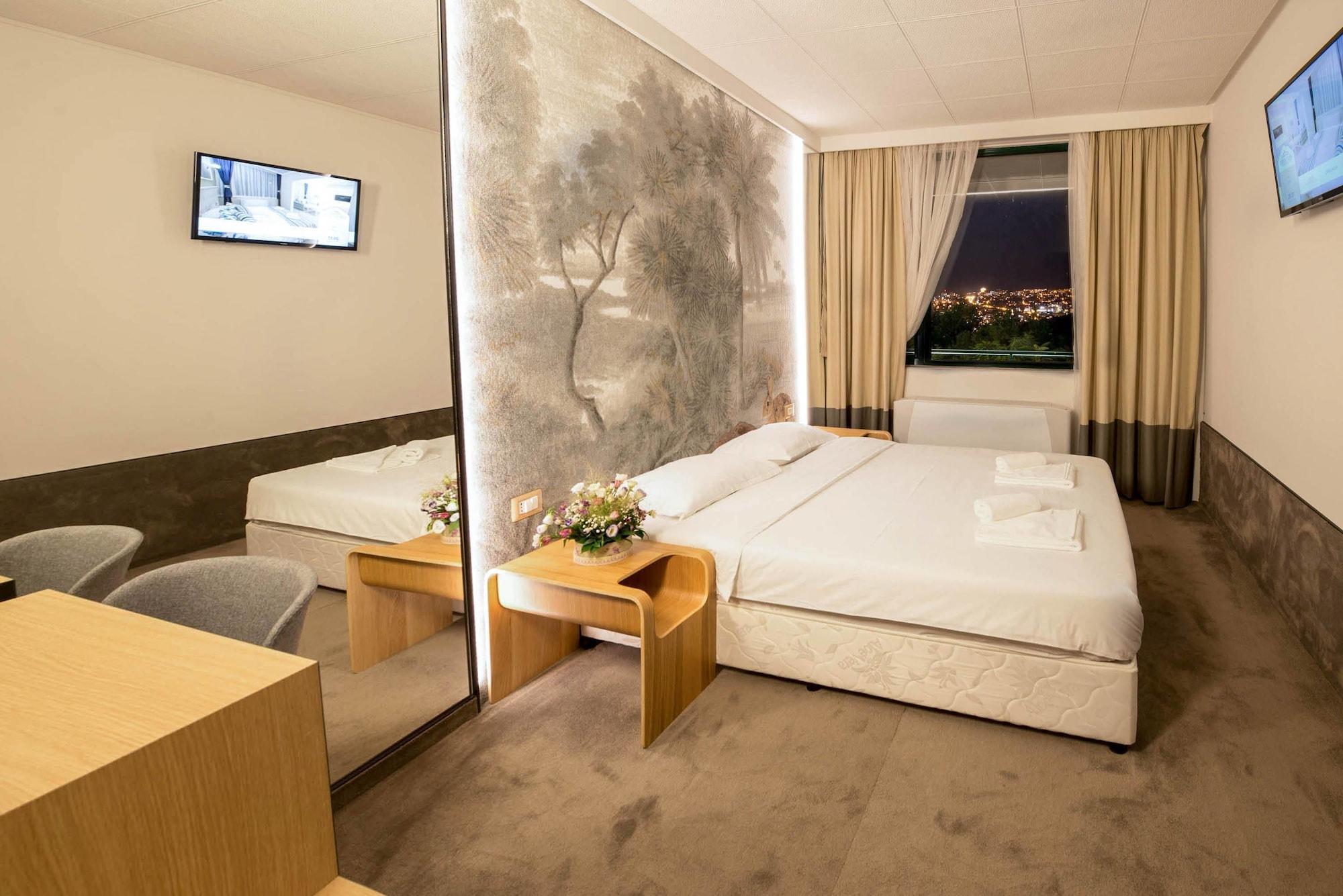 Park Hotel Raya Garden - Free Parking Велико-Тырново Экстерьер фото