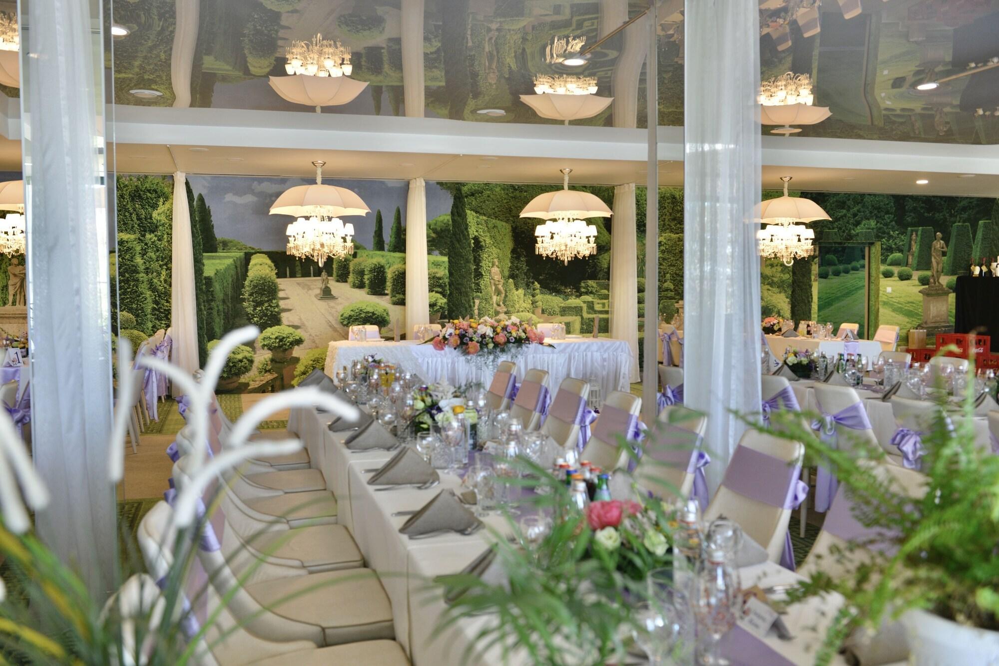 Park Hotel Raya Garden - Free Parking Велико-Тырново Экстерьер фото