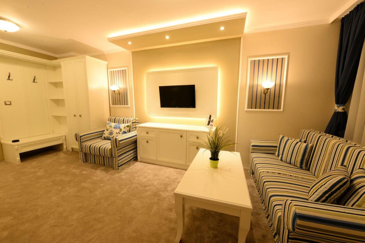 Park Hotel Raya Garden - Free Parking Велико-Тырново Экстерьер фото